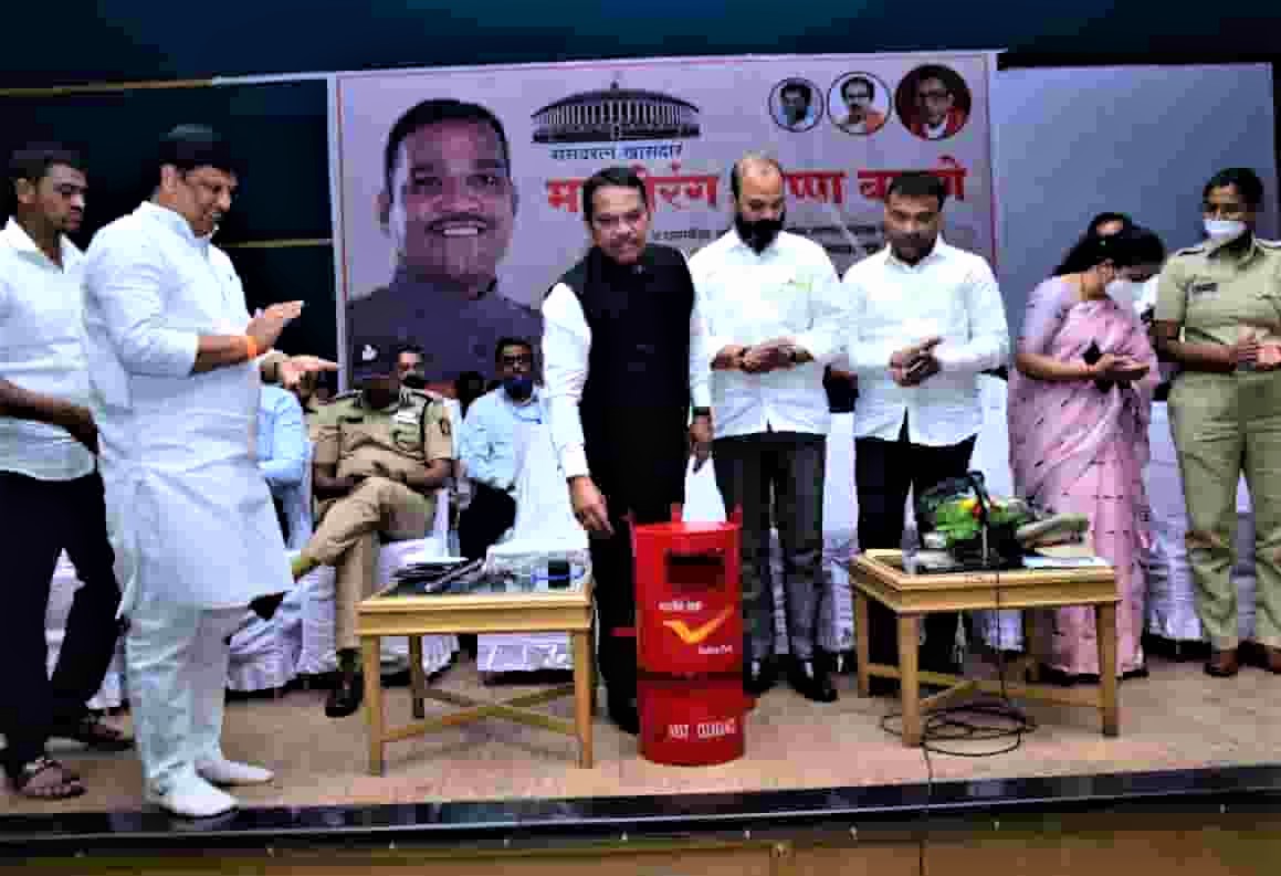 मराठीला अभिजात भाषेचा दर्जा मिळवण्यासाठी राष्ट्रपतींना एक लाख पत्र पाठविणार..