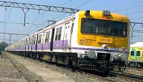 पुणे-लोणावळा रेल्वेच्या तिसऱ्या व चौथ्या ट्रॅकला राज्य सरकारचा “रेड सिग्नल”..