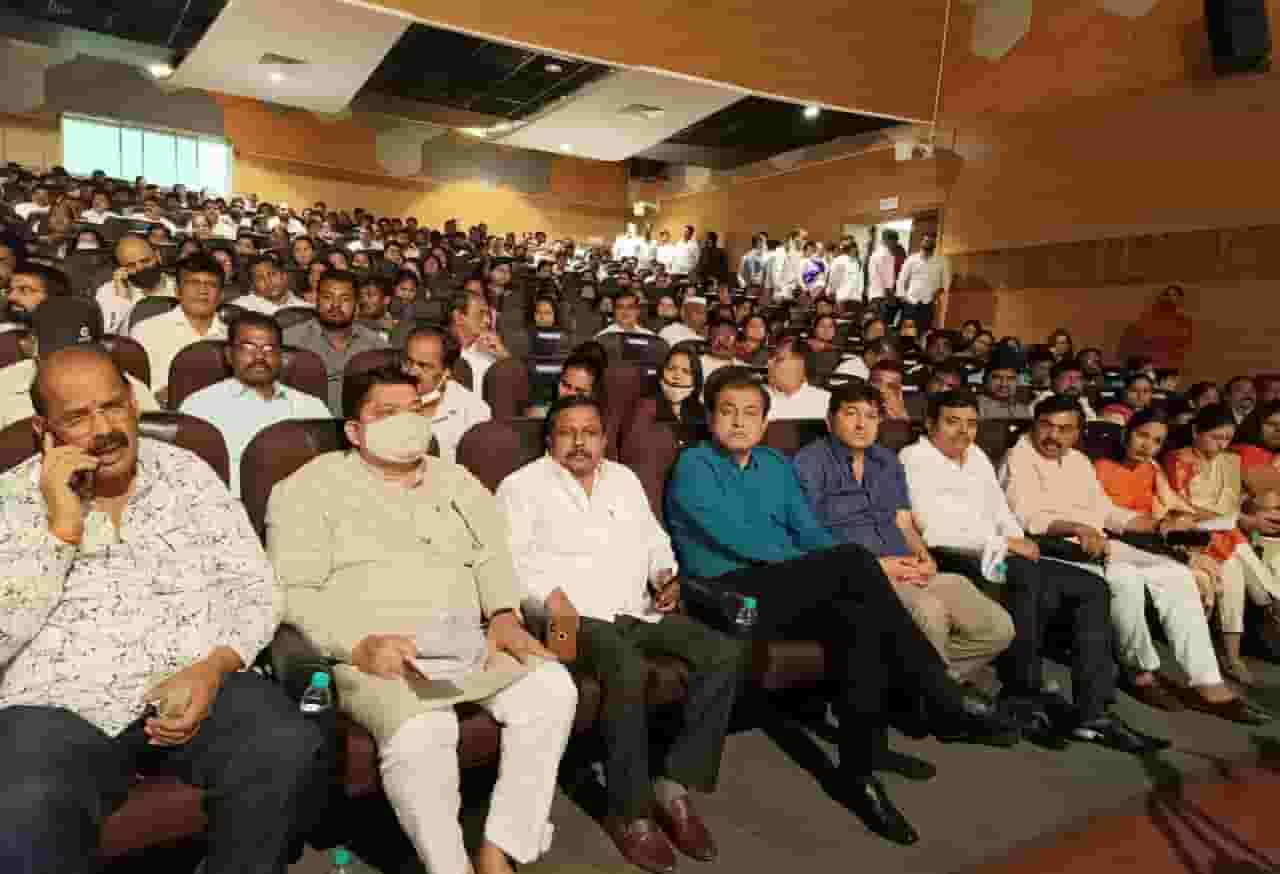 भाजपाने २४x७ पाणी पुरवठा देऊ असे जाहिरनाम्यात वचन दिले होते त्याचे काय झाले?..