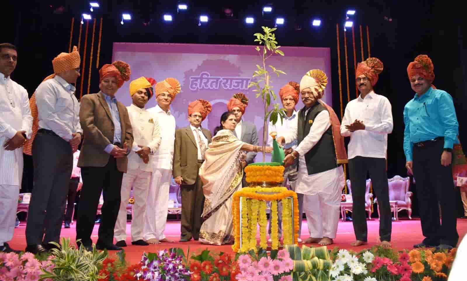 शांताराम भोंडवे यांनी पर्यावरणाशी, वृक्ष, वल्लींशी ‘स्नेहबंध’ जोडला - श्रीनिवास पाटील..