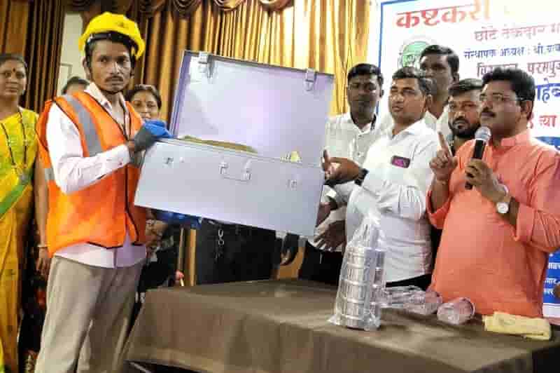 बांधकाम मजुरांच्या नावाखालील करोडोंचा भ्रष्टाचार न थांबल्यास आंदोलन  - बाबा कांबळे..