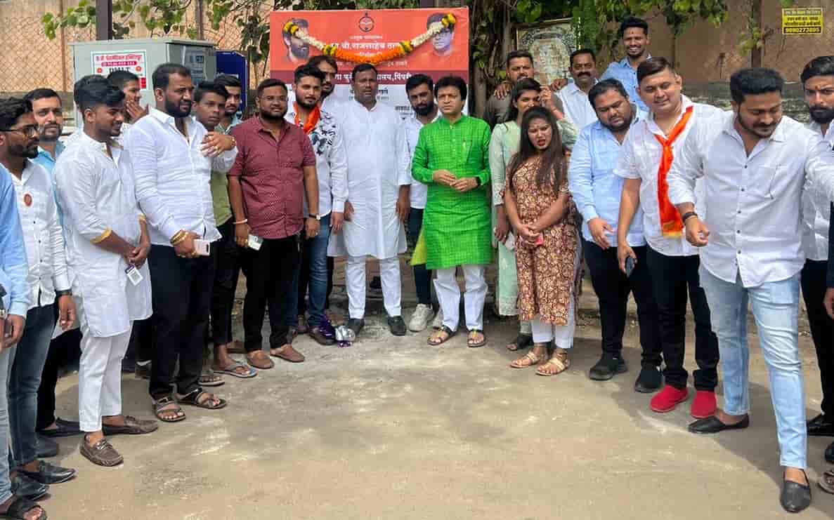 महाराष्ट्र नवनिर्माण विद्यार्थी सेनेच्या १६ वर्धापनदिनानिमित्त शहरात शाखांचे उद्घाटन...