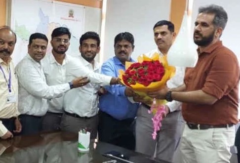 नवनियुक्त आयुक्त शेखर सिंह महापालिकेत रुजू..