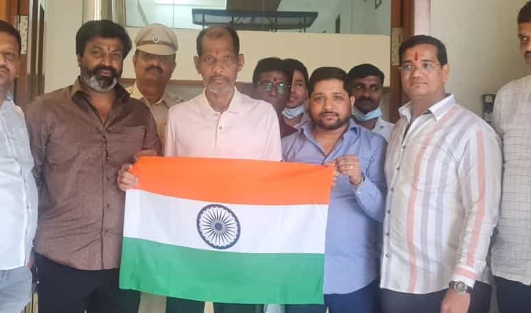 आ. जगताप पुन्हा सक्रीय; नागरिकांना घरोघरी तिरंगा फडकविण्याचे केले आवाहन...
