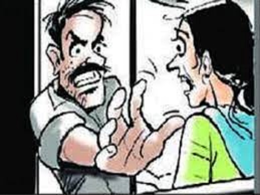 चिखलीत जुन्या भांडणाच्या कारणावरून महिलेशी अश्लील वर्तन...