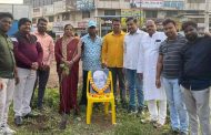 शहर काँग्रेस पर्यावरण विभागातर्फे नेहरू जयंती निमित्त आकुर्डीत वृक्षारोपण...