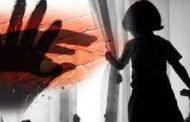 स्वतःच्या आठ वर्षीय मुलीवर नराधम पित्याकडून लैंगिक अत्याचार...