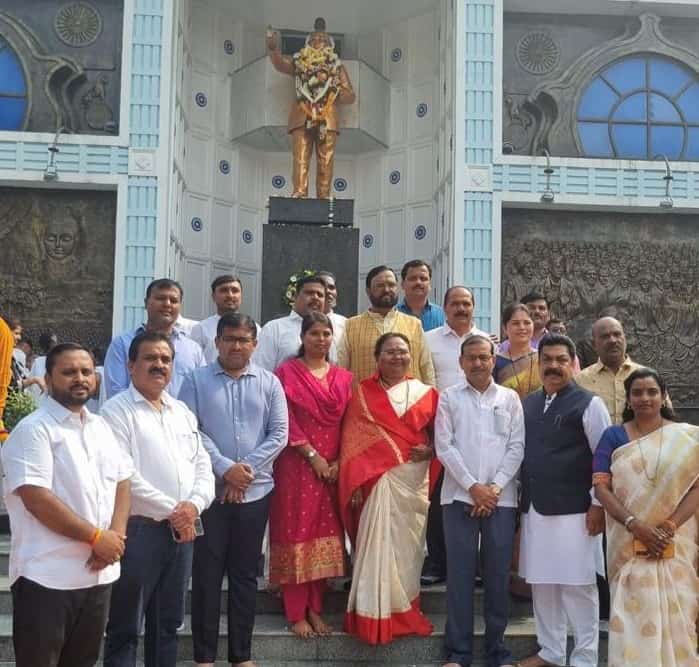 डॉ. बाबासाहेब आंबेडकर यांना भाजपातर्फे अभिवादन...!