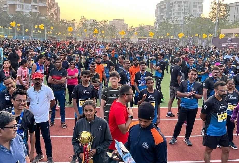 पिंपळे सौदागरमध्ये ' पिंपरी चिंचवड हाफ मॅरेथॉन ' स्पर्धा उत्साहात संपन्न...