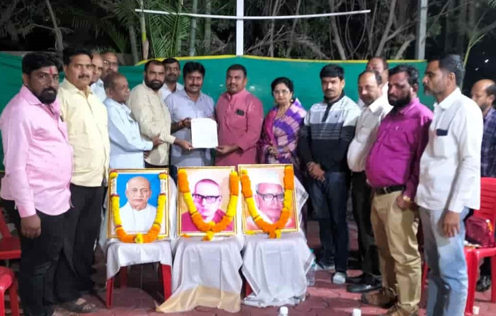  स्वामी रामानंद तीर्थ जन्मस्थळ ते समाधीस्थळ; 'पवित्र माती मंगल कलश संवाद यात्रा.. 