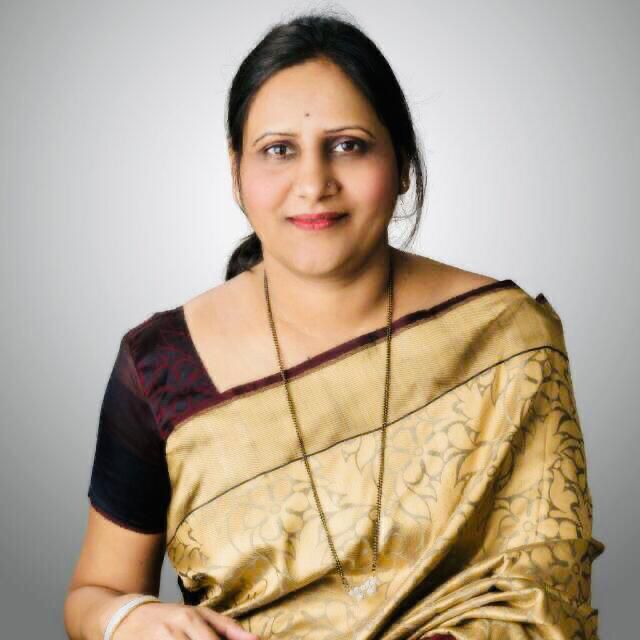 महापालिका उपायुक्त झगडे यांची चौकशी करा - माजी नगरसेविका जयश्री गावडे...