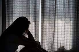 इंन्स्टाग्रामद्वारे ओळख करीत प्रेमाच्या जाळ्यात ओढत तरुणीला केले गर्भवती...