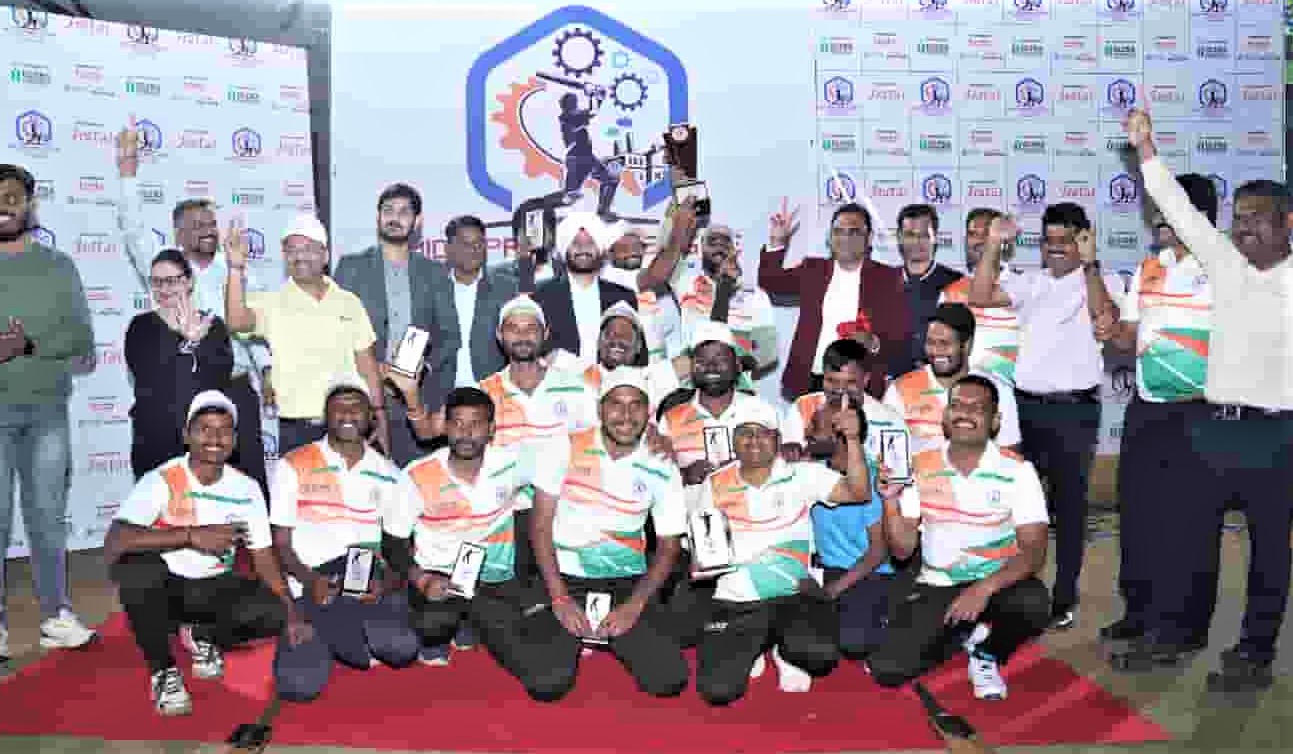 अल्ट्रा टायटन्स विरुद्ध SBR स्ट्रायकर्सच्या सामन्यात थरार; अल्ट्रा टायटन्स अजिंक्य..