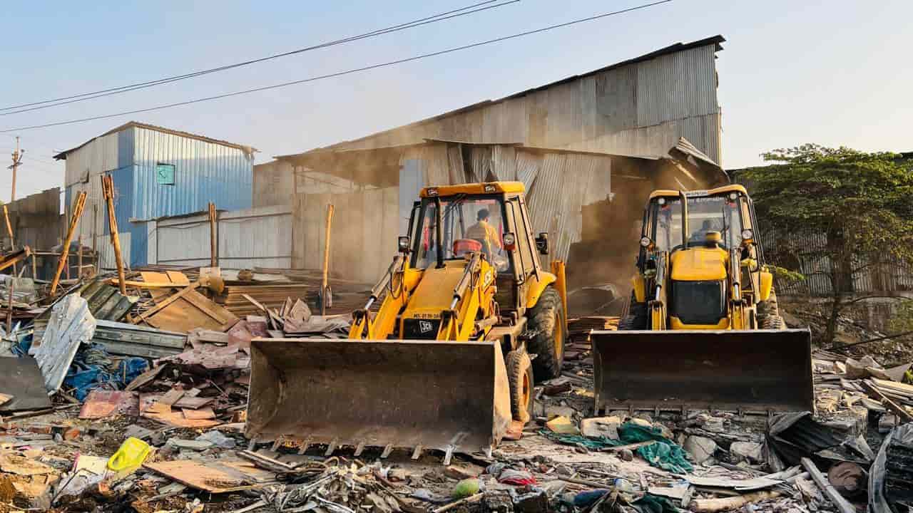 कुदळवाडी, चिखली, मोई फाटा परिसरात अतिक्रमण पथकाकडून मोठी कारवाई...