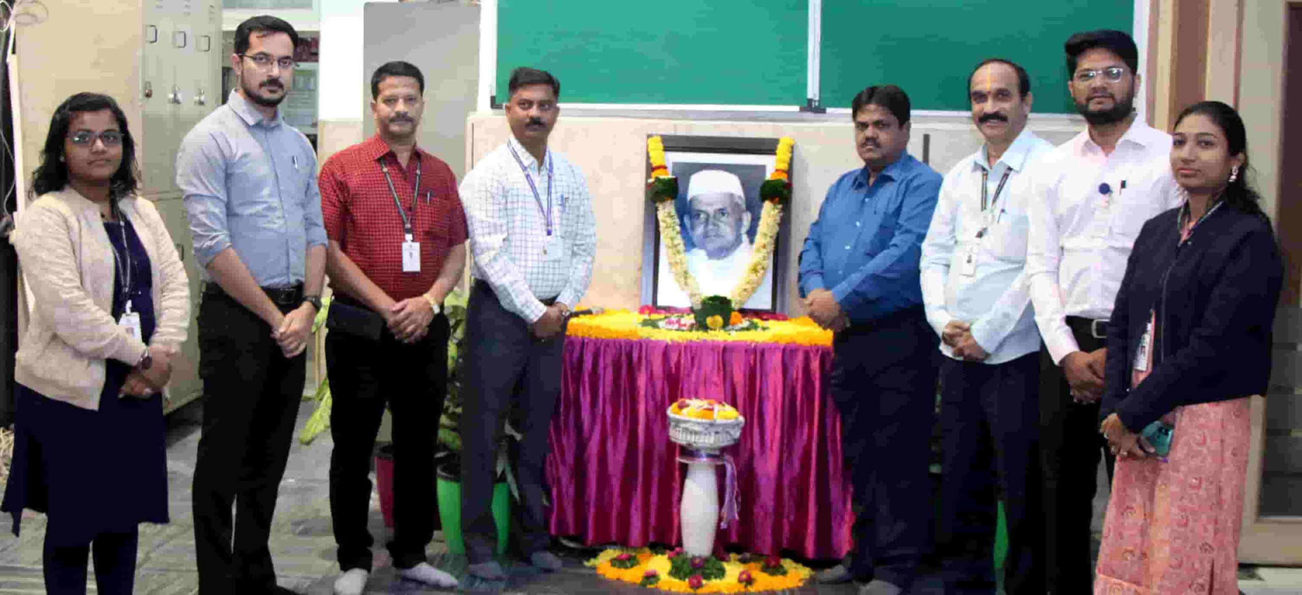 भारताचे दिवंगत माजी पंतप्रधान भारतरत्न लाल बहादूर शास्त्री यांना महापालिकेचे अभिवादन...