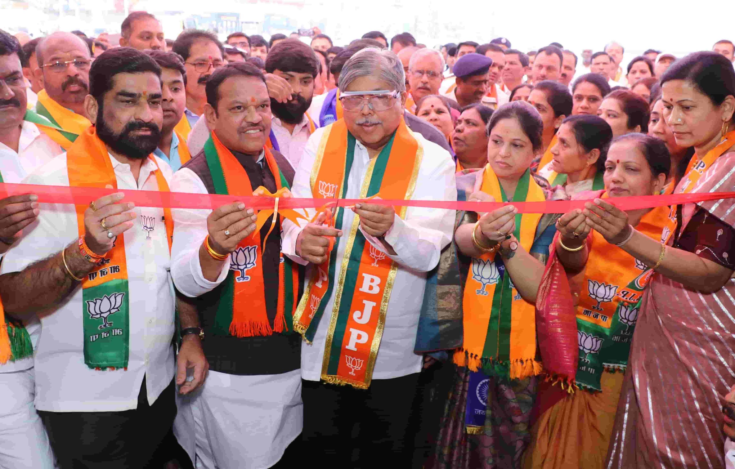 भाऊंनी मतदारसंघात केलेल्या विकासकामांमुळेच अश्विनी लक्ष्मण जगताप विजयी होणार..