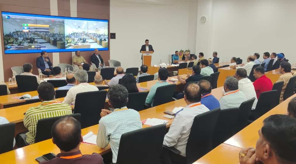 पिंपरी चिंचवड पोलीस आयुक्तांची हिंजवडी आयटी पार्क संदर्भातील समस्यांवर बैठकीत चर्चा..