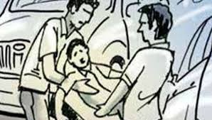 पैशांच्या व्यवहारावरून तिघांकडून एकाला मारहाण; रोख आणि ऑनलाईन रक्कम लुटली...
