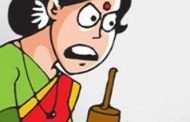 आईकडून किरकोळ कारणावरून मुलीला लाटण्याने मारहाण; मुलगी गंभीर जखमी...