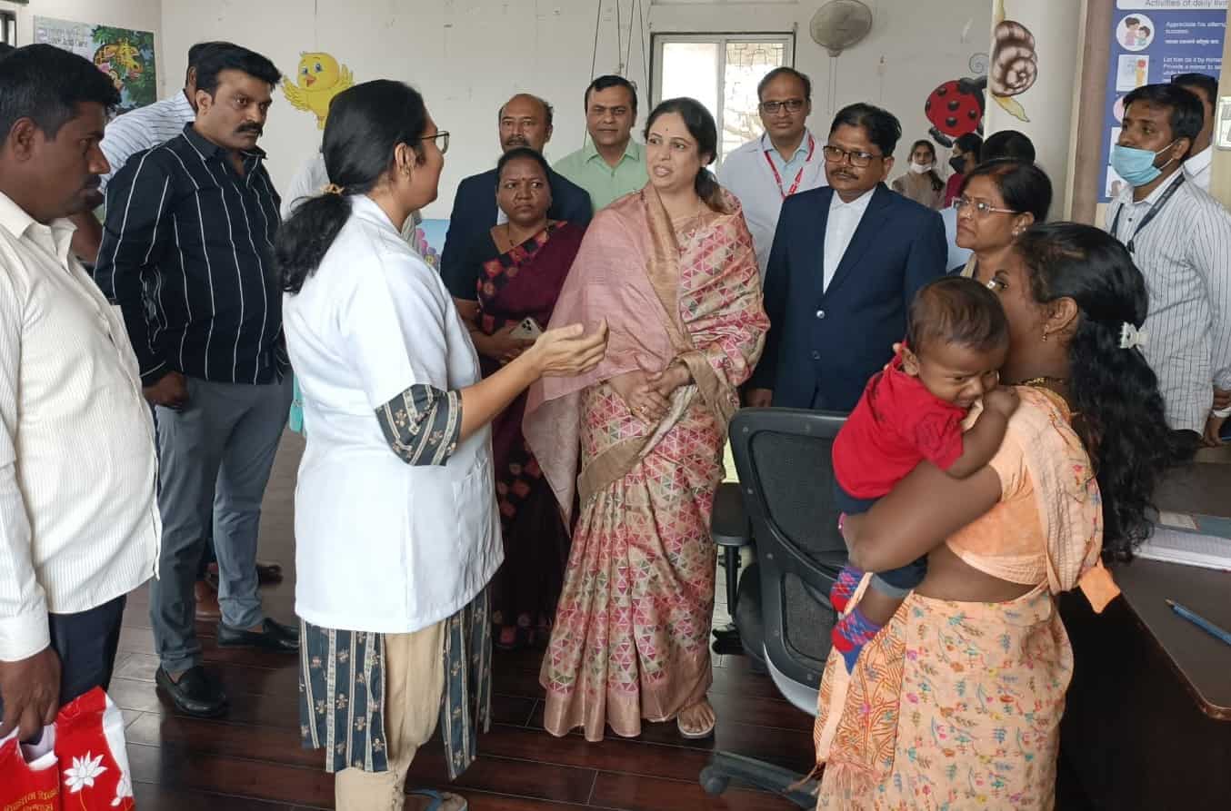 नवनिर्वाचित आ. अश्विनी जगताप यांची औंध जिल्हा रुग्णालयाला भेट..