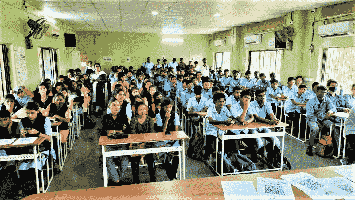 पालिकेच्या आयटीआयमधील विद्यार्थ्यांना परदेशातील शिक्षणासाठी कार्यशाळा...