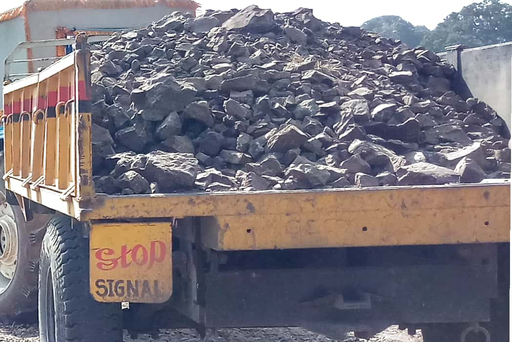 वाळू, माती, मुरुम, खडी गौण खनिजाची वाहतूक करताना त्यावर आच्छादन आवश्यक..
