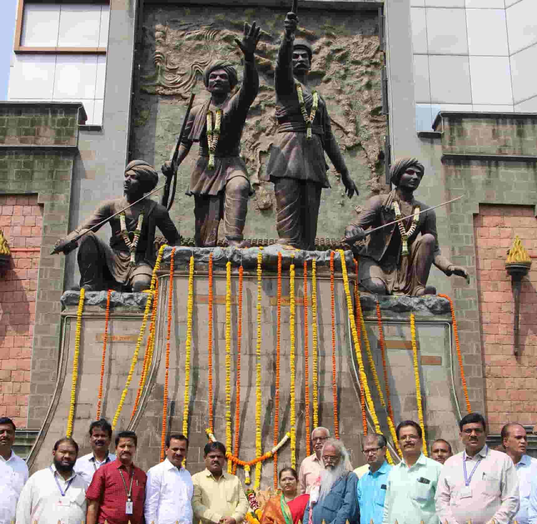 चापेकर बंधूच्या महान देशभक्तीचा वारसा सर्वांनी जोपासला पाहिजे - अति. आयुक्त जगताप..
