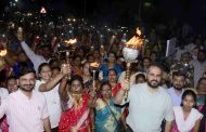 स्वच्छतेच्या जनजागृतीसाठी पालिकेची क्षेत्रिय कार्यालयनिहाय 'स्वच्छोत्सव मशाल यात्रा'...