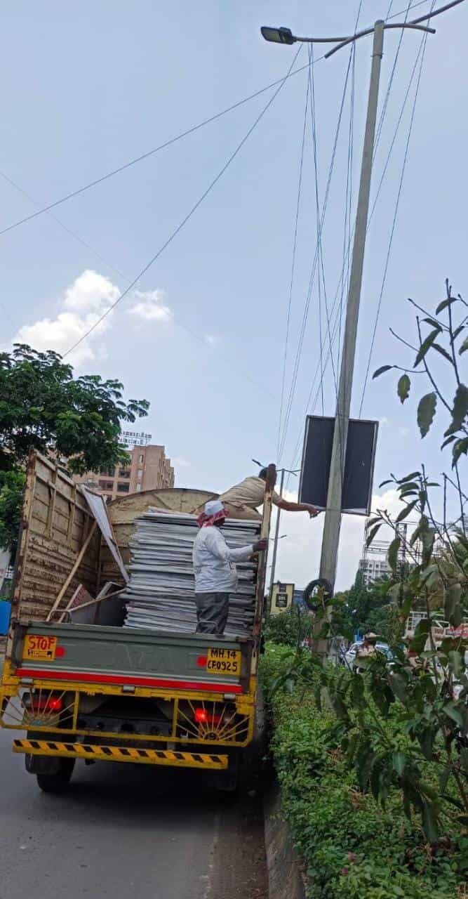 मोशी ते मोईफाटा परिसरातील ४३५ किऑक्स हटविले...