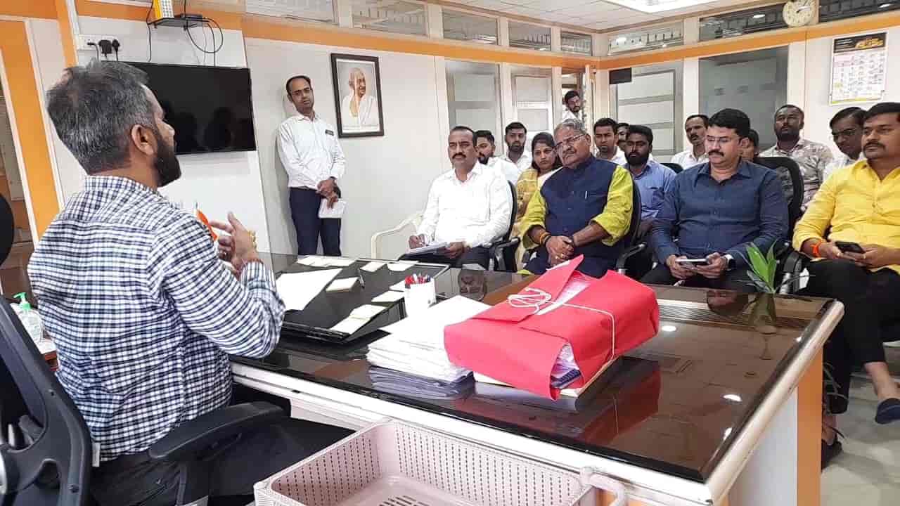 भोसरी विधानसभेतील प्रलंबित प्रश्न तातडीने सोडवा, आयुक्तांना सूचना..
