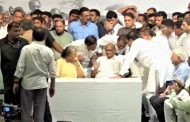 आता राष्ट्रवादीचं भवितव्य अधांतरी?; शरद पवारांनी केली निवृत्तीची घोषणा..