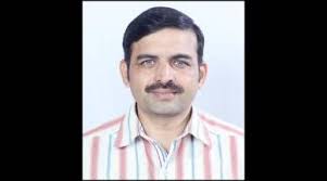 डॉ. प्रदीप कुरुलकर यांच्या जागी आता डॉ. मकरंद जोशींनी स्वीकारला पदभार...