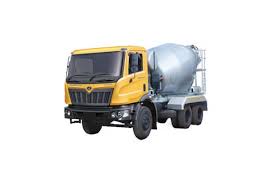 डोक्यावरुन गेले मिक्सर वाहनाचे चाक; ड्रायव्हर अटकेत...