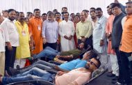 शिवसेनच्या पिंपरीतील रक्तदान शिबिरास उस्फुर्त प्रतिसाद...