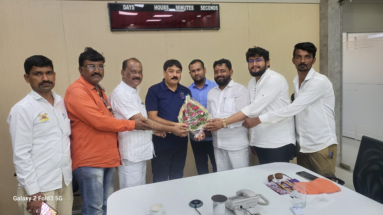 मेट्रो ते अंतर्गत रस्ते या ठिकाणी शेर ए रिक्षा सुरू करण्याचा प्रस्तावा