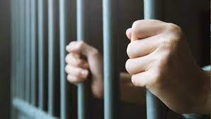 दुचाकी चोरणाऱ्या टोळीचा पोलिसांच्या गुन्हे शाखा युनिट चारकडून पर्दाफाश..