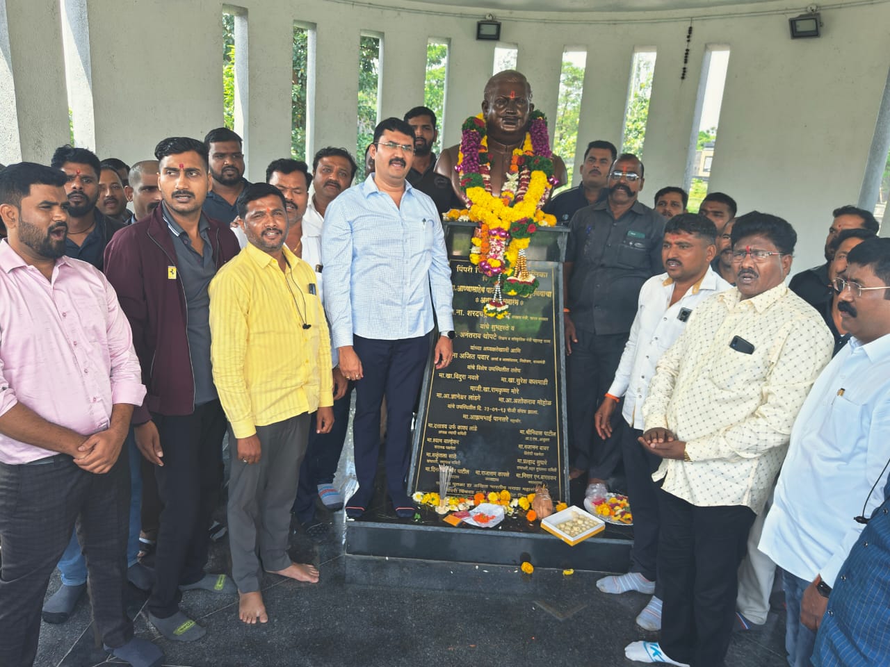 स्व. अण्णासाहेब पाटील यांनी माथाडी कामगारांसाठी आणलेला 'माथाडी कायदा' कामगारांनी अभ्यासावा - इरफानभाई सय्यद..