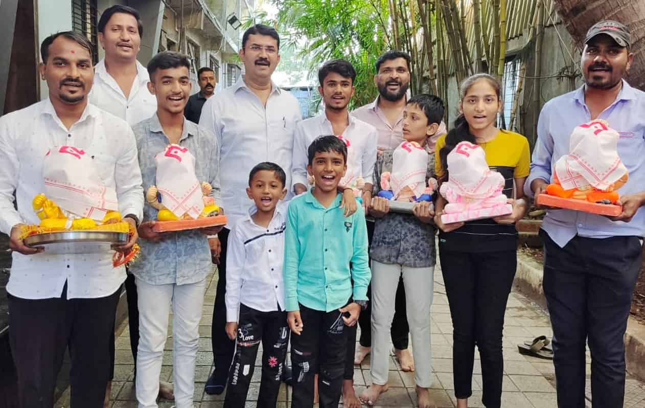 इको फ्रेंडली गणेशोत्सवासाठी शिवसेनेचाही हातभार - इरफानभाई सय्यद..