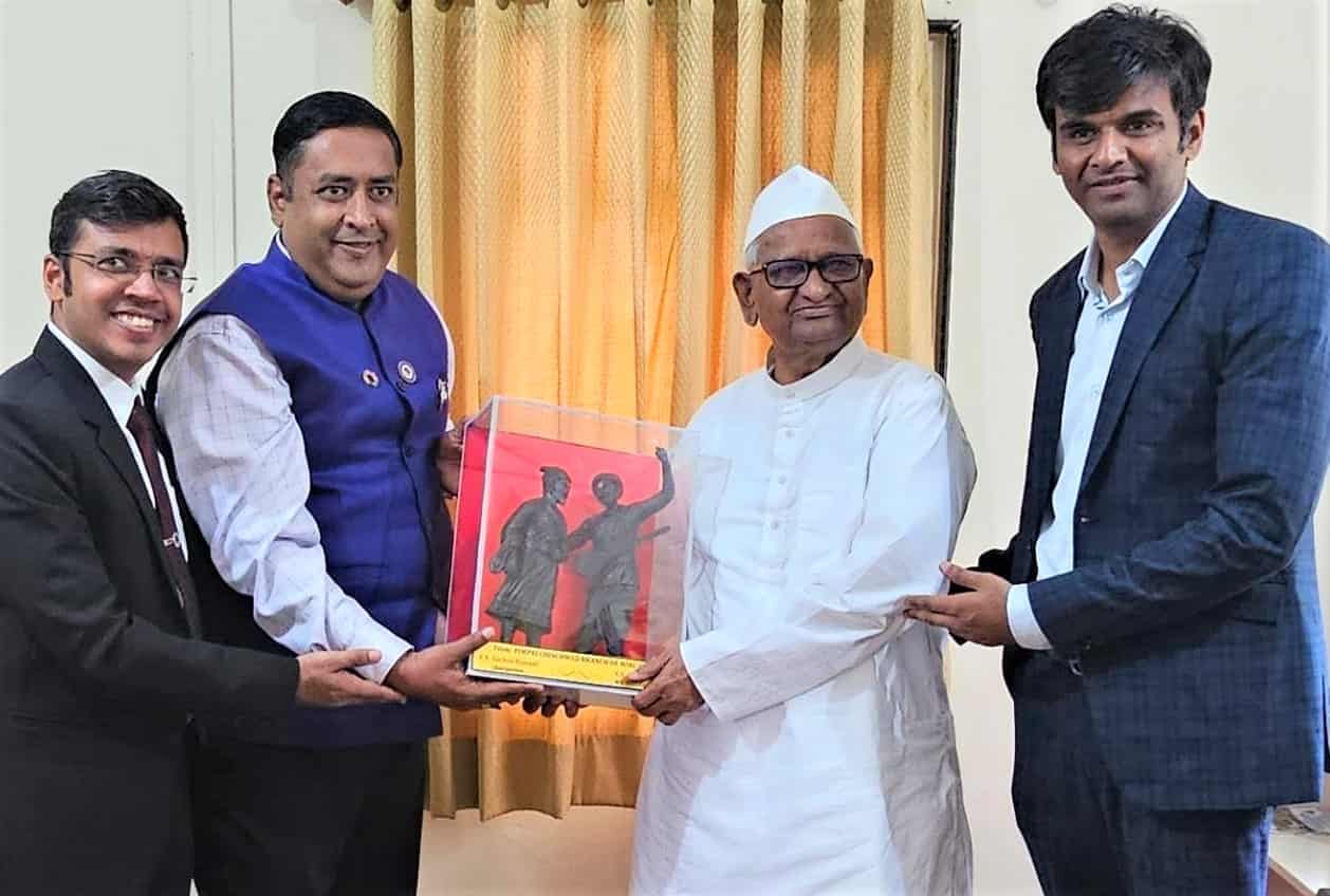 युवक ही देशाची शक्ती - अण्णा हजारे..