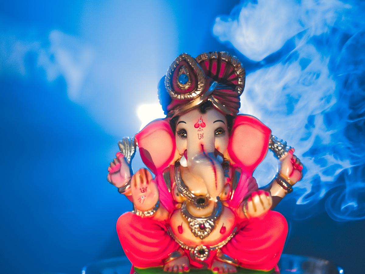 शहर राष्ट्रवादीकडून गणेशोत्सव स्पर्धेचे आयोजन; विजेत्याला मिळणार लाखाचे बक्षीस...