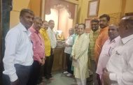 राम मंदिरात महर्षी वाल्मीकी यांची प्रतिमा स्थापित...