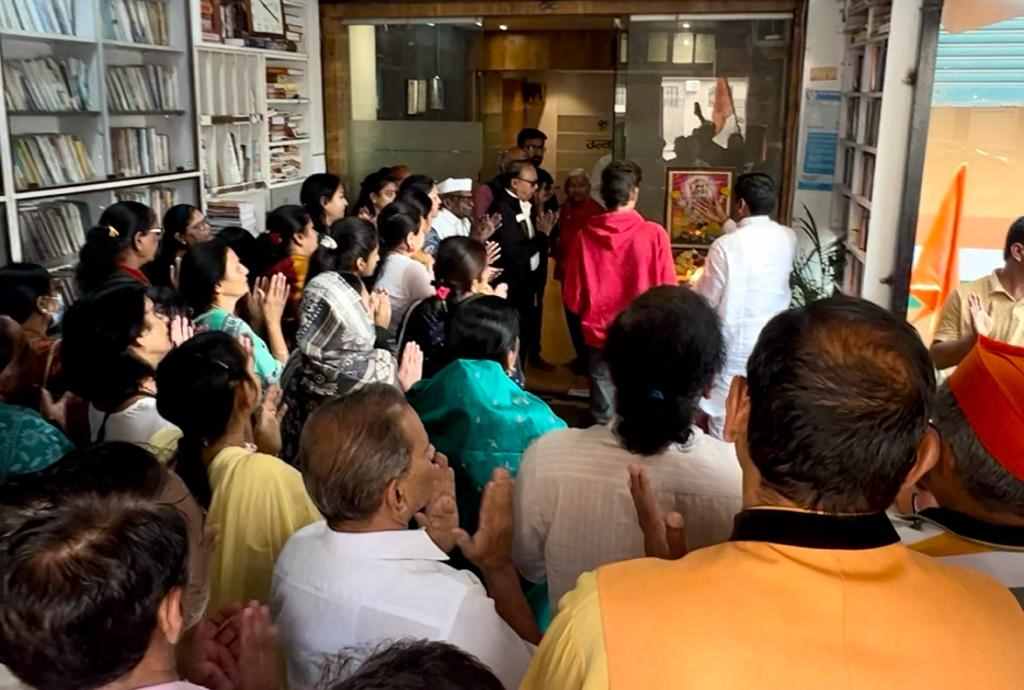 उन्नती सोशल फाऊंडेशन येथे अयोध्या येथील श्रीराम अक्षता मंगल कलश दर्शन सोहळा आणि कलश आरती संपन्न...