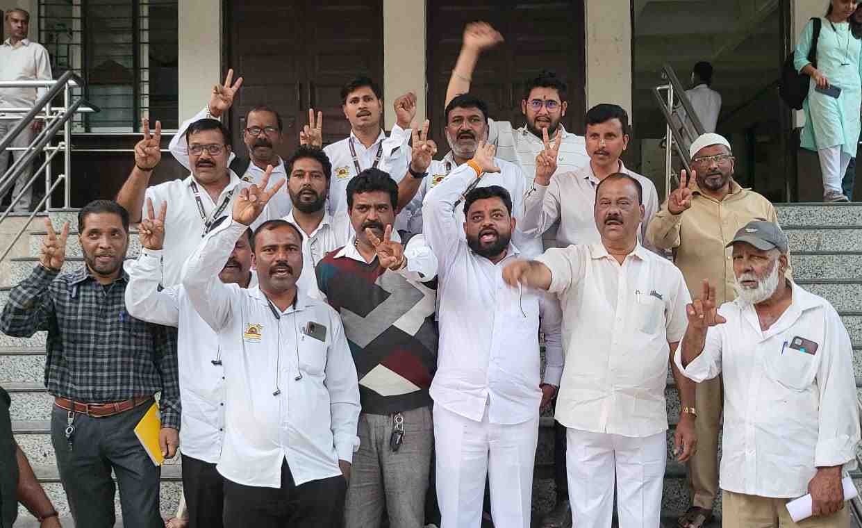 पुणे आरटीओ कार्यालयातील बैठकीत टॅक्सीचे दर निश्चित.. 