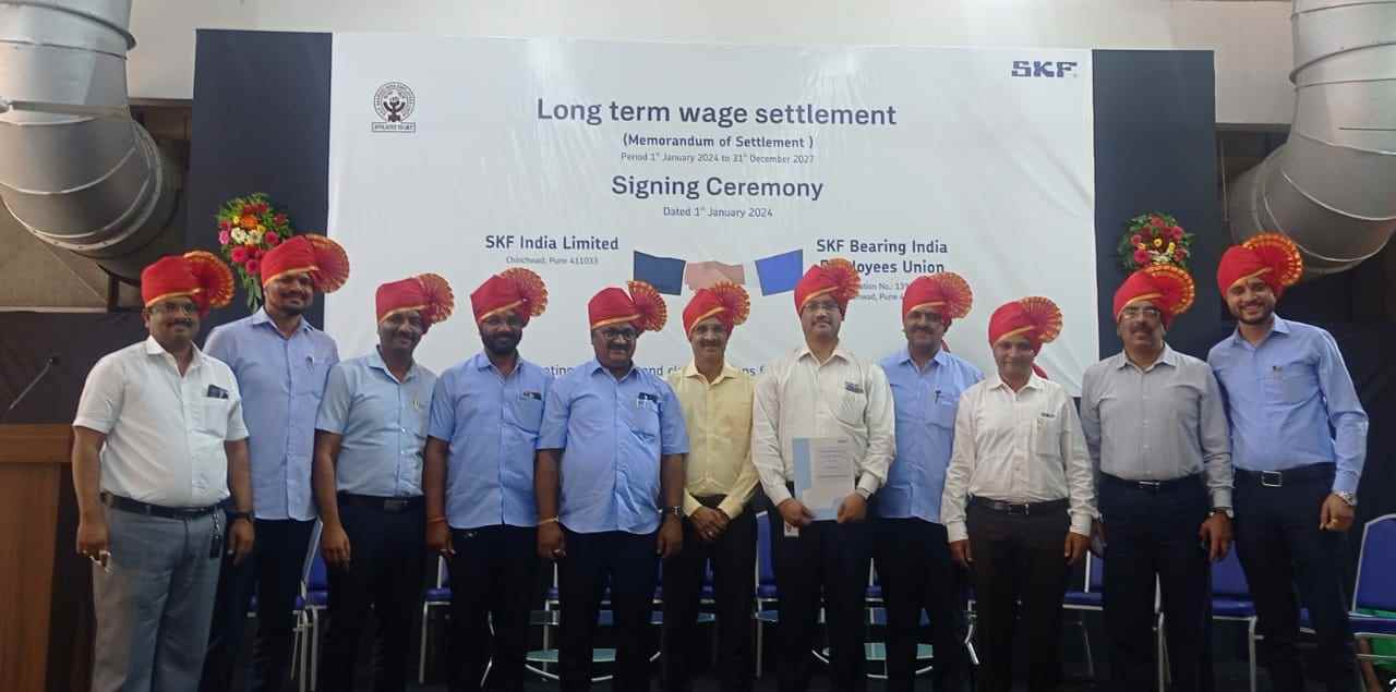 चिंचवडच्या एसकेएफ कंपनीत वेतन करार संपन्न...