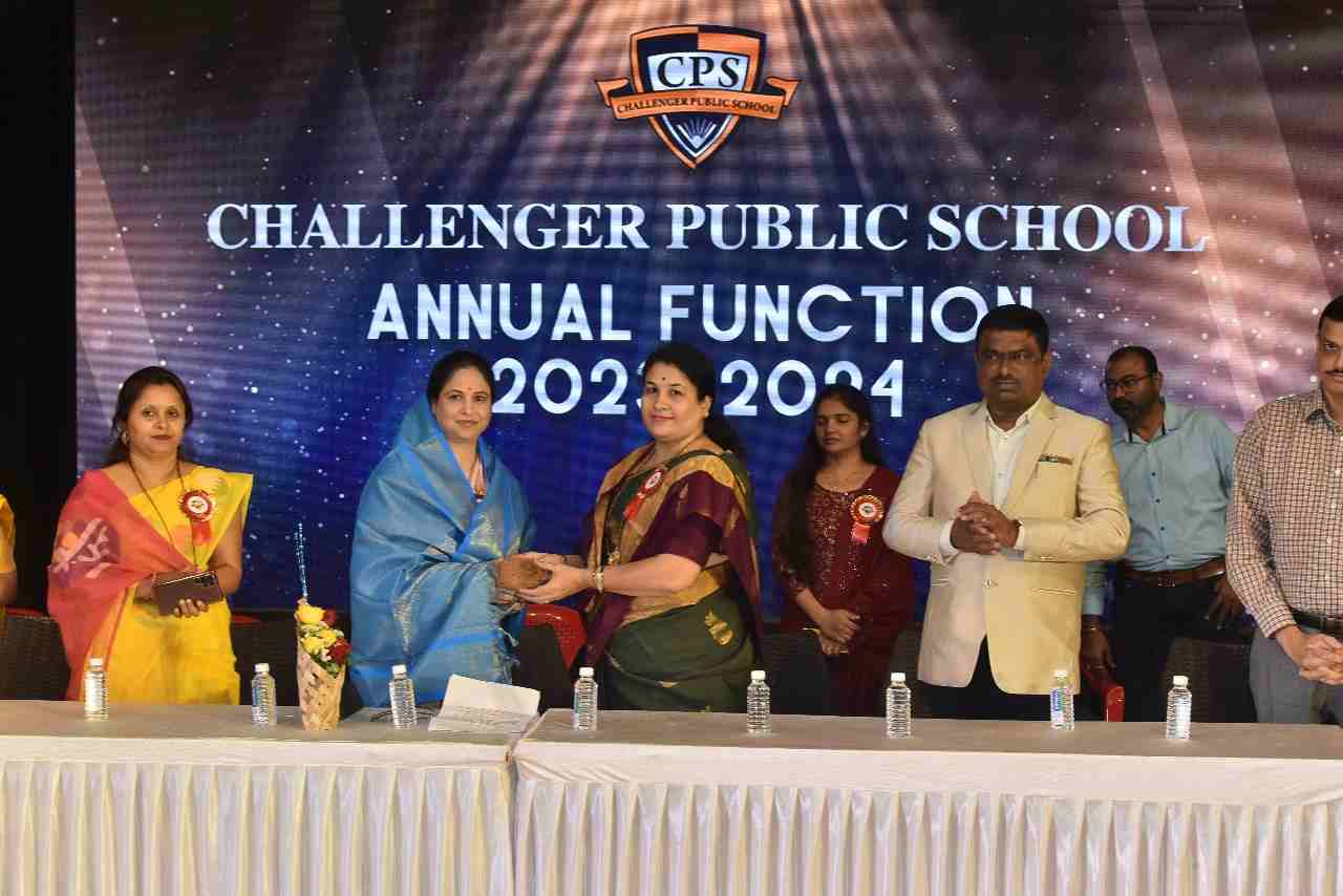 आजही गुरु-शिष्य परंपरा प्रामाणिकपणाच्या धाग्यावरच टिकून - आमदार अश्विनीताई जगताप..