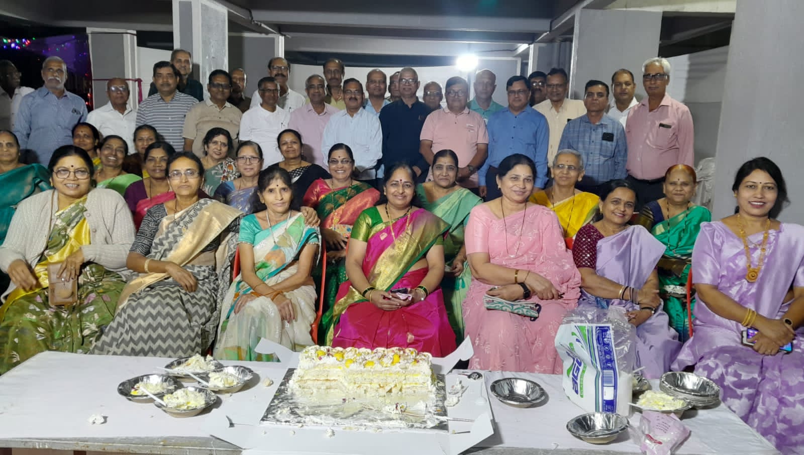 नववर्षानिमित्त ज्येष्ठ नागरिकांचा पिंपळे सौदागरमध्ये सांस्कृतिक कार्यक्रम...