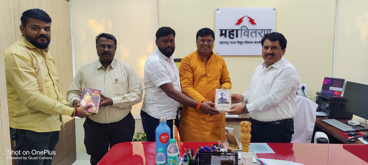 विचारी मनुष्यच समाजात नक्की परिवर्तन घडवून आणू शकतो - संतोष सौंदणकर..