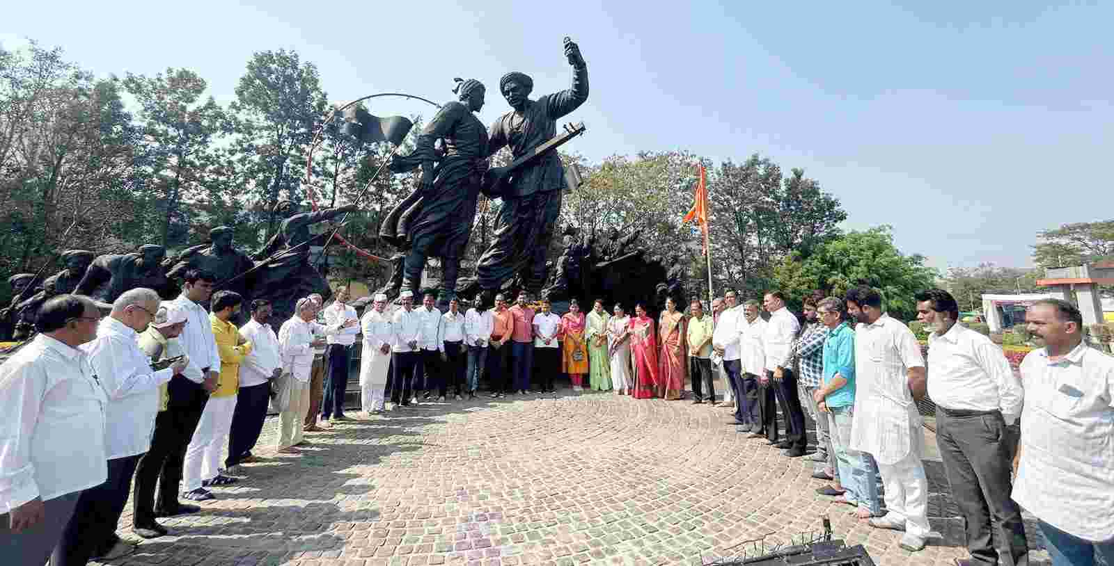 आजही तुकोबाराय कुठल्यातरी रूपाने कुठेतरी जीवंतच आहेत..