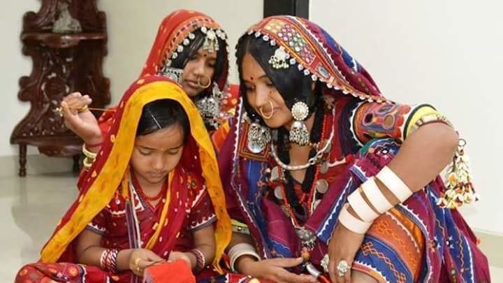 मावळ तालुक्यात बंजारा समाजभवनसाठी जागा उपलब्ध करून द्या... 
