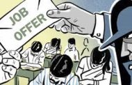 महींद्रा कंपनीत नोकरी लावण्यासाठी तरुणांकडून उकळले लाखो रुपये...